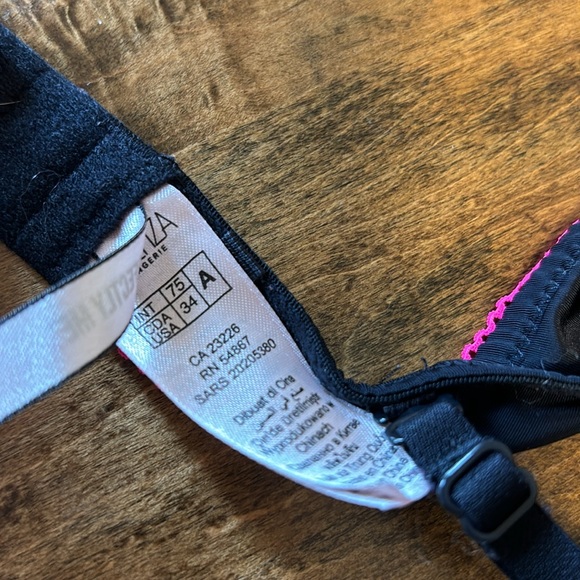 La Senza bra. - Picture 7 of 7